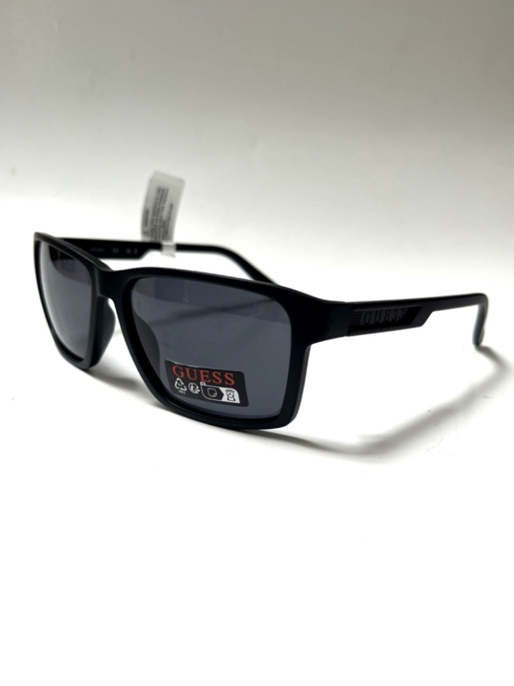 NWT GUESS Wrap Square Sunglasses GO00114 Classic Matte Black
